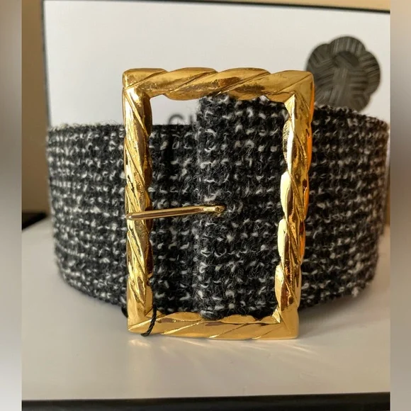 CHANEL vintage tweed and leather wide waist belt - Picture 16 of 16